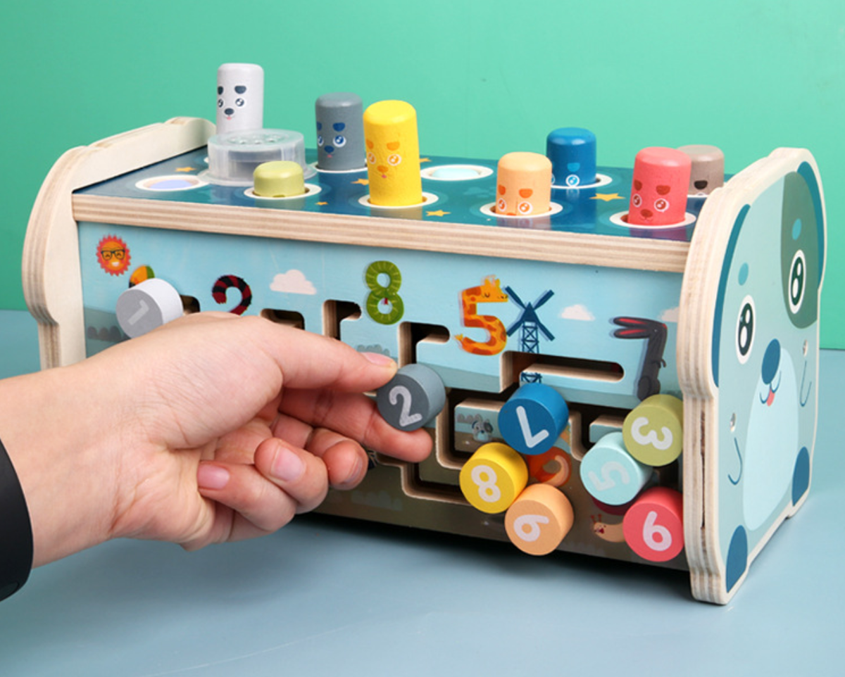 Montessori Pounding Toy für 1-3 Jahre – Holzhammer-Activity Board mit Xylophon, Zahlenlabyrinth und Schlagbank, Bildungs-Spielzeug für Kleinkinder